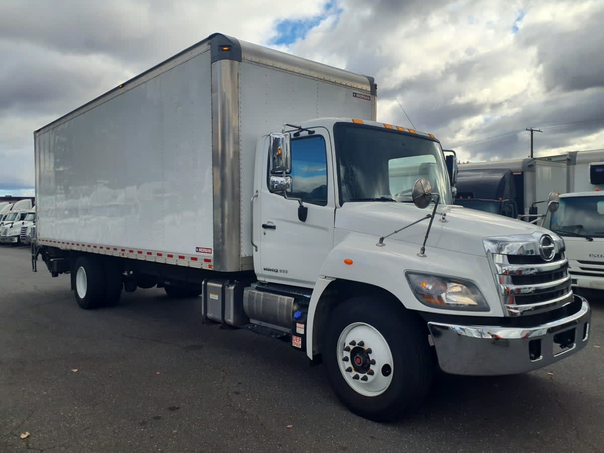 2020 Hino HINO 268 245035