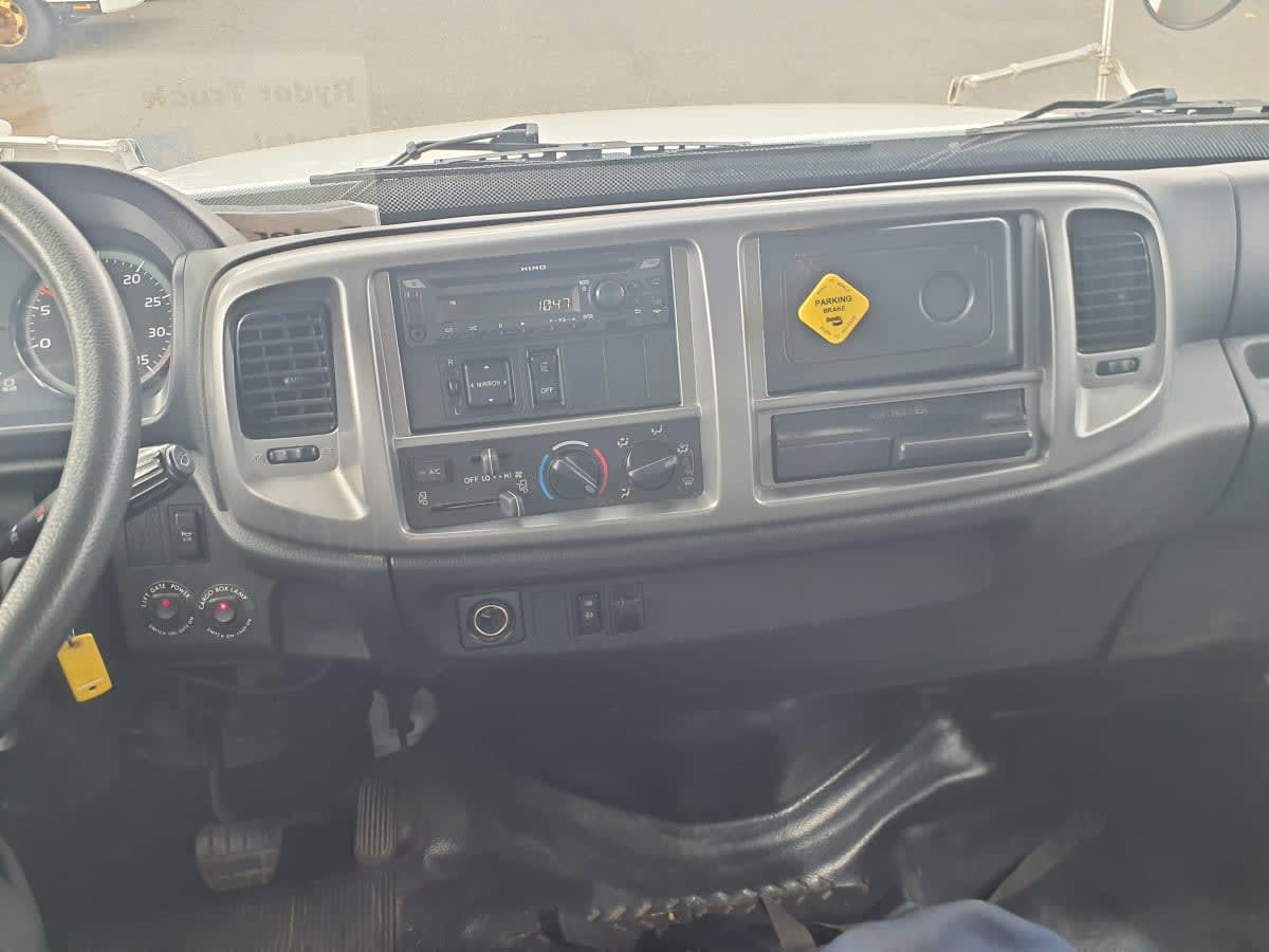 2020 Hino HINO 268 245035