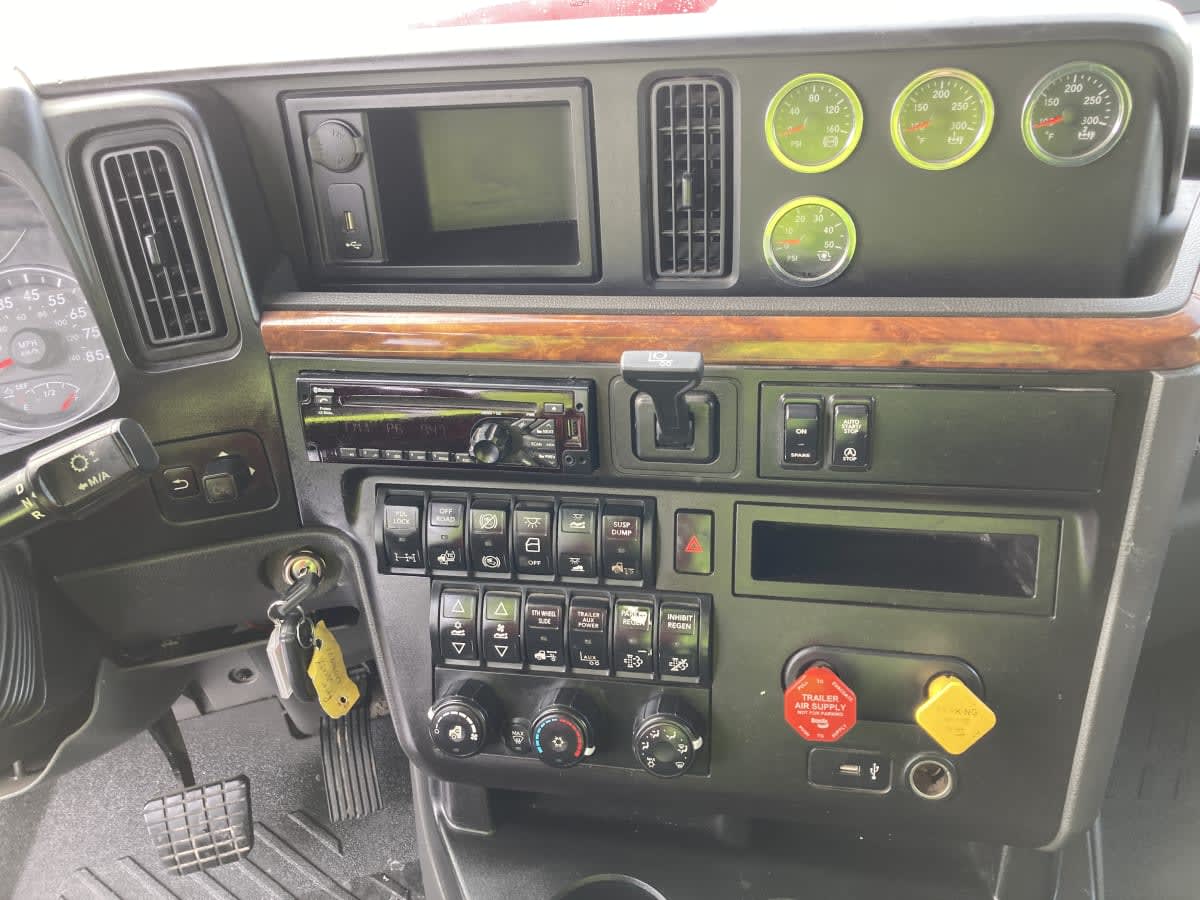 2020 Navistar International LT625 SLPR CAB 245094