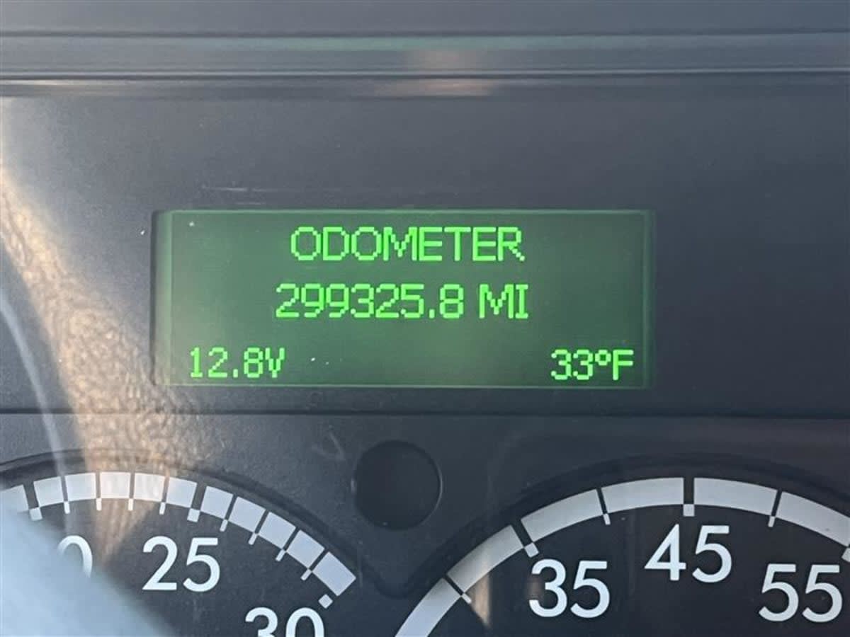 2020 Freightliner/Mercedes M2 106 245096