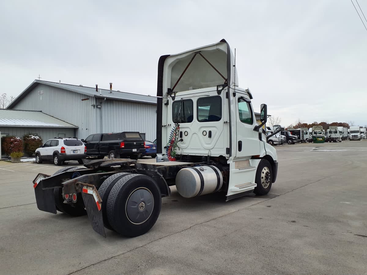 2020 Freightliner/Mercedes NEW CASCADIA 116 245166