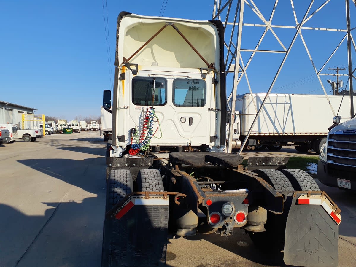 2020 Freightliner/Mercedes NEW CASCADIA 116 245176