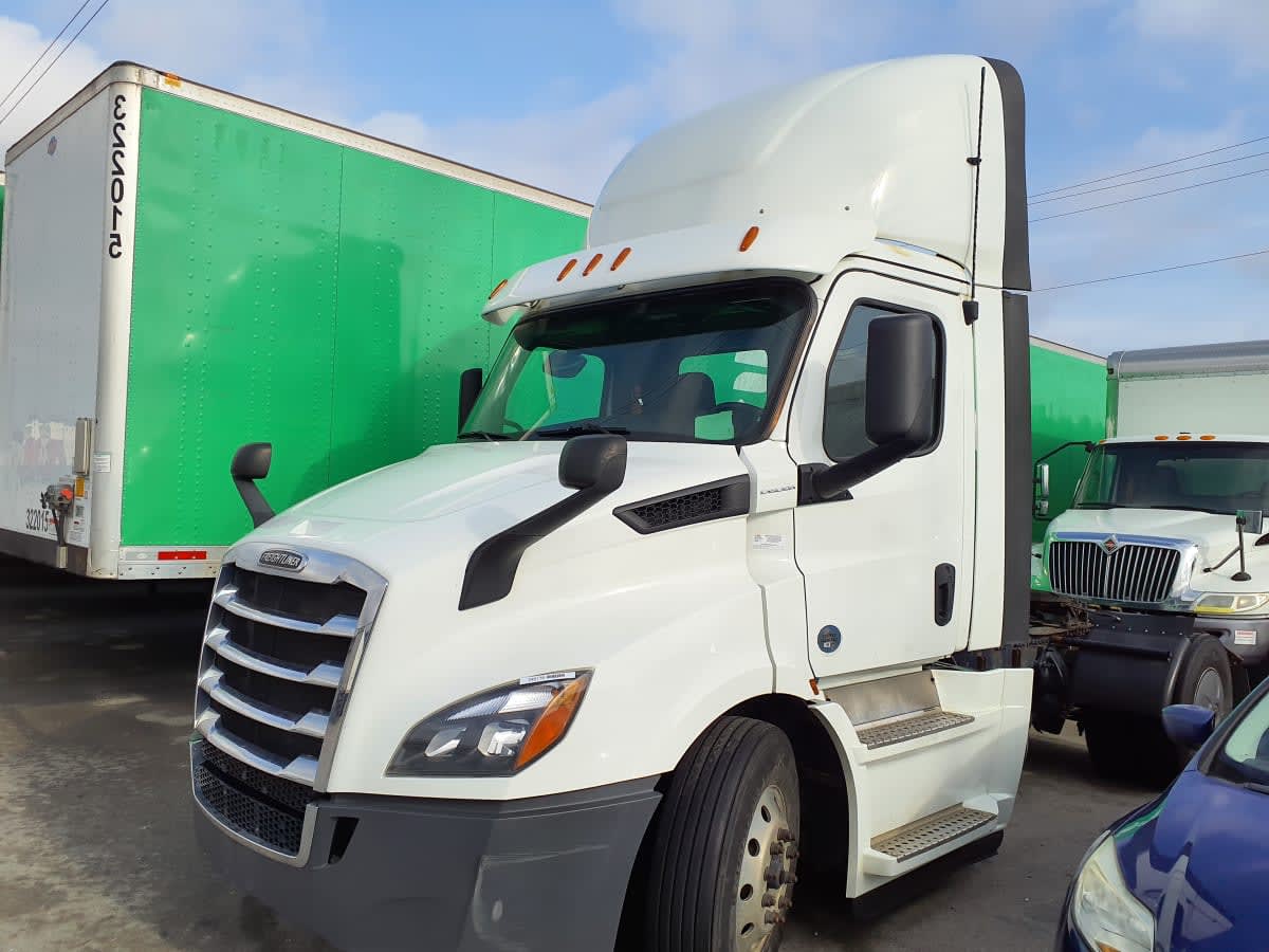 2020 Freightliner/Mercedes NEW CASCADIA 116 245179