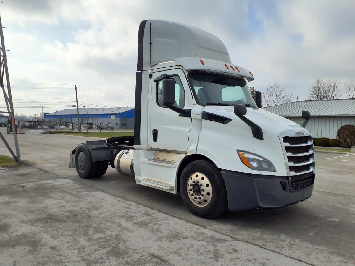 2020 Freightliner/Mercedes NEW CASCADIA 116 245180