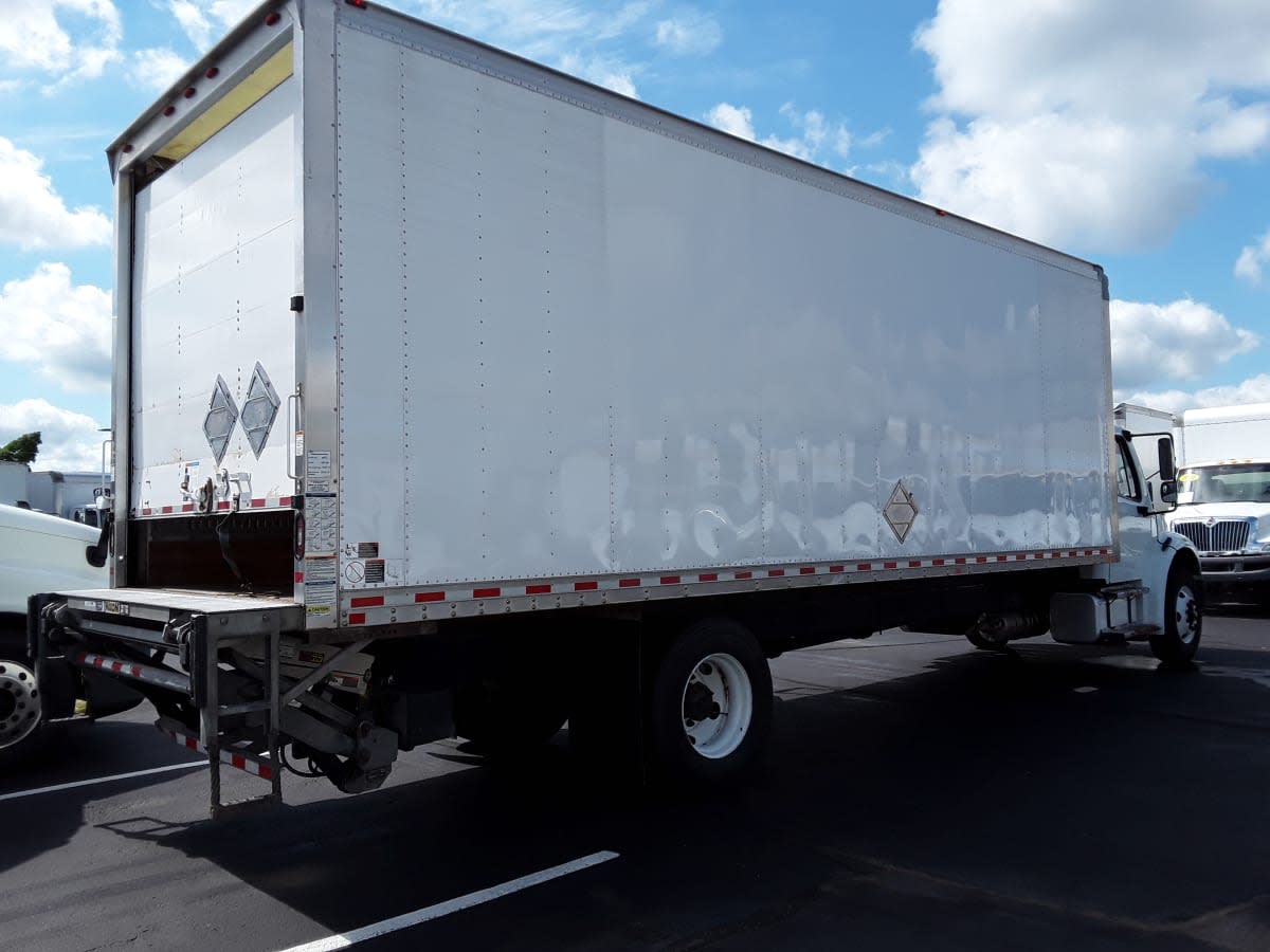 2020 Freightliner M2 106 245197