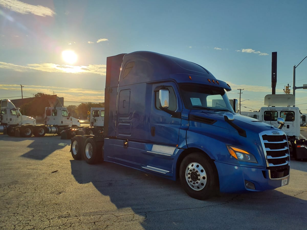 2020 Freightliner/Mercedes NEW CASCADIA PX12664 245249