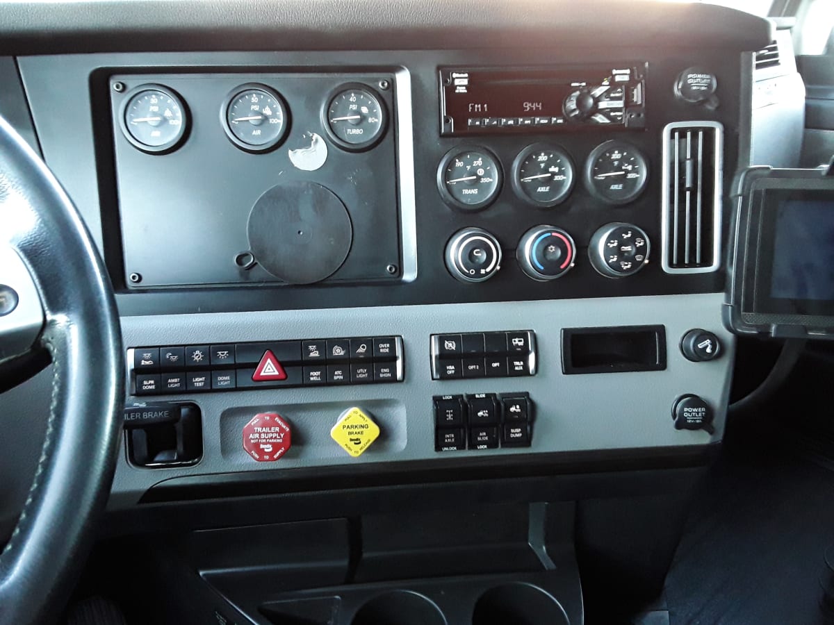 2020 Freightliner/Mercedes NEW CASCADIA PX12664 245265