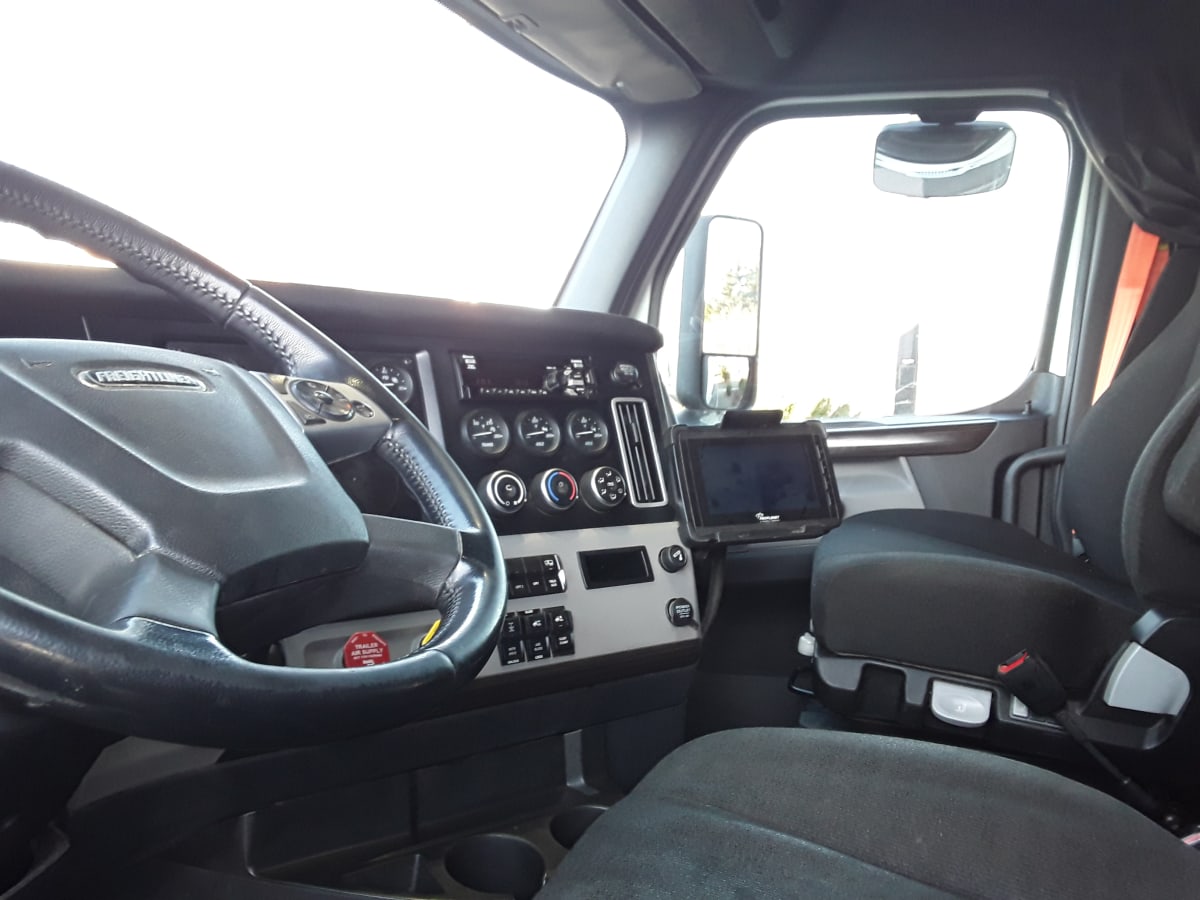 2020 Freightliner/Mercedes NEW CASCADIA PX12664 245265