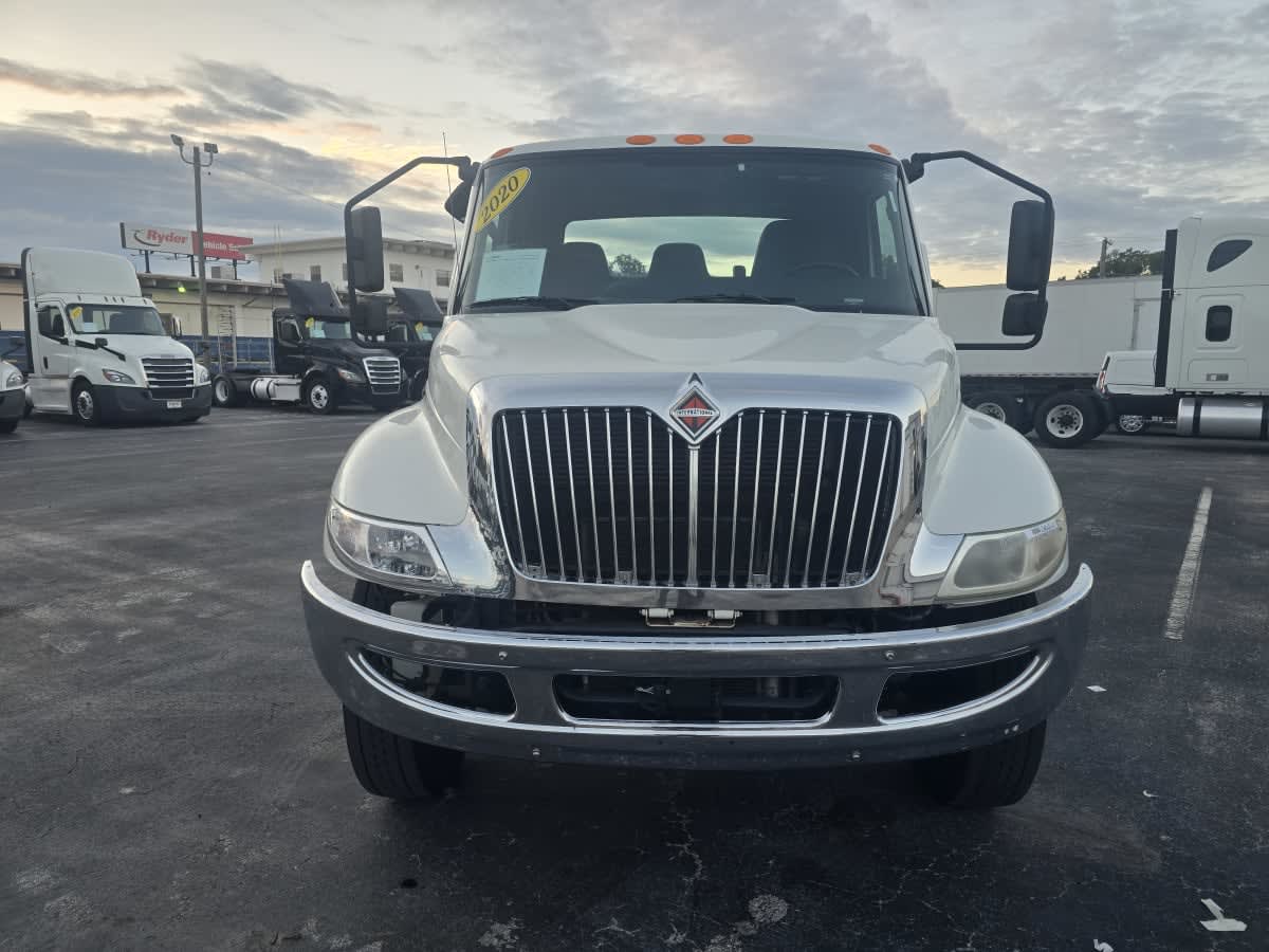2020 International MV in Tampa, FL — photo 2