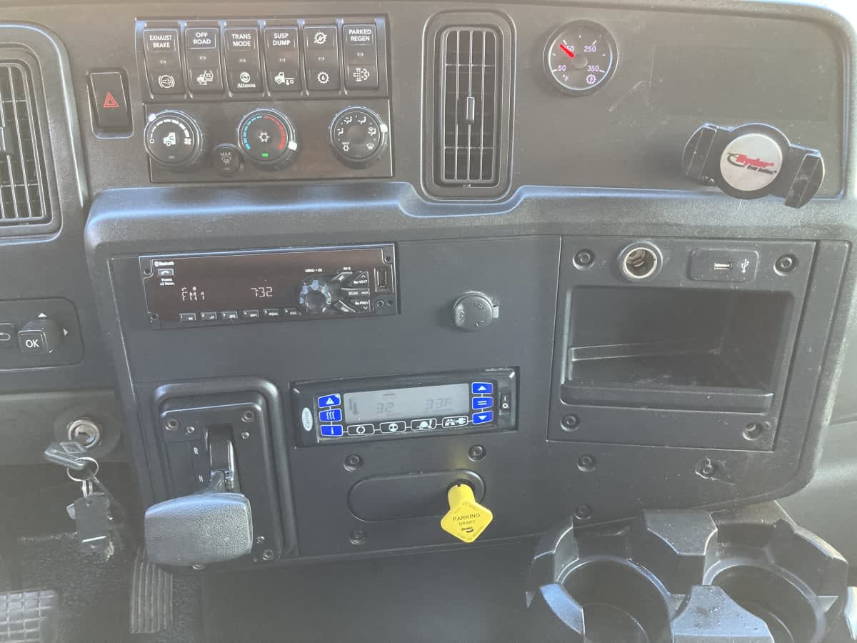 2020 Navistar International MV607 (4X2) 245412