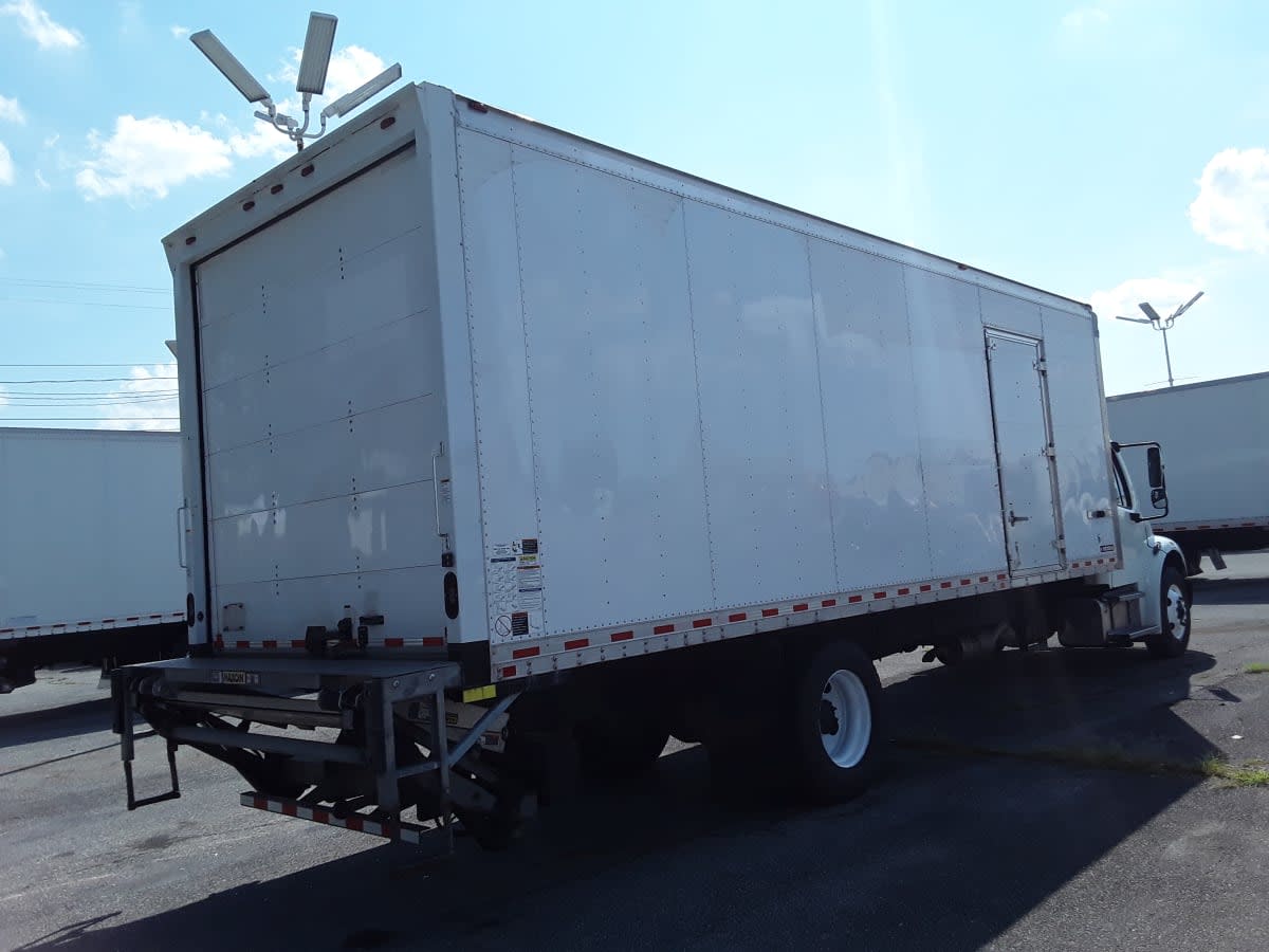 2020 Freightliner M2 106 in Allentown, PA — photo 4