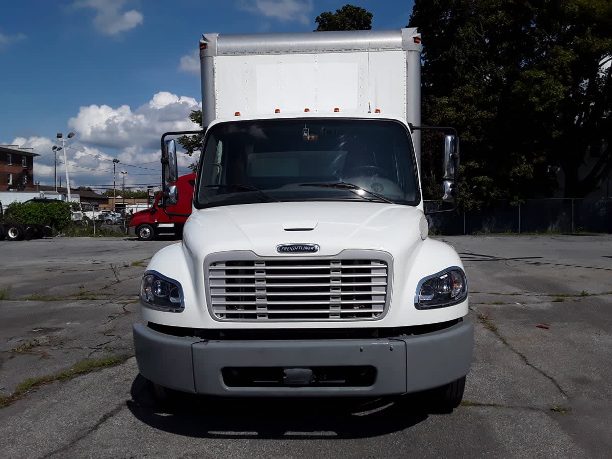 2020 Freightliner M2 106 in Allentown, PA — photo 2