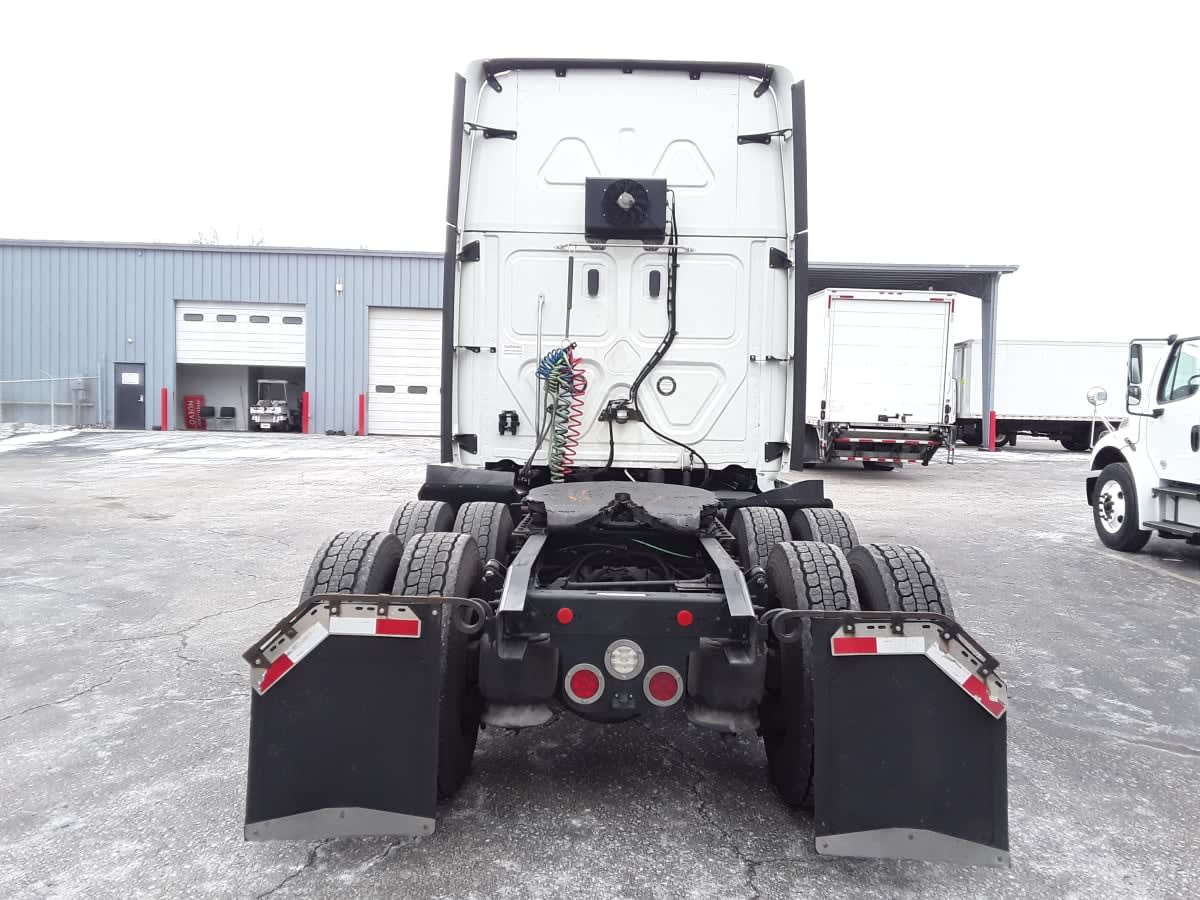 2020 Freightliner - image 5