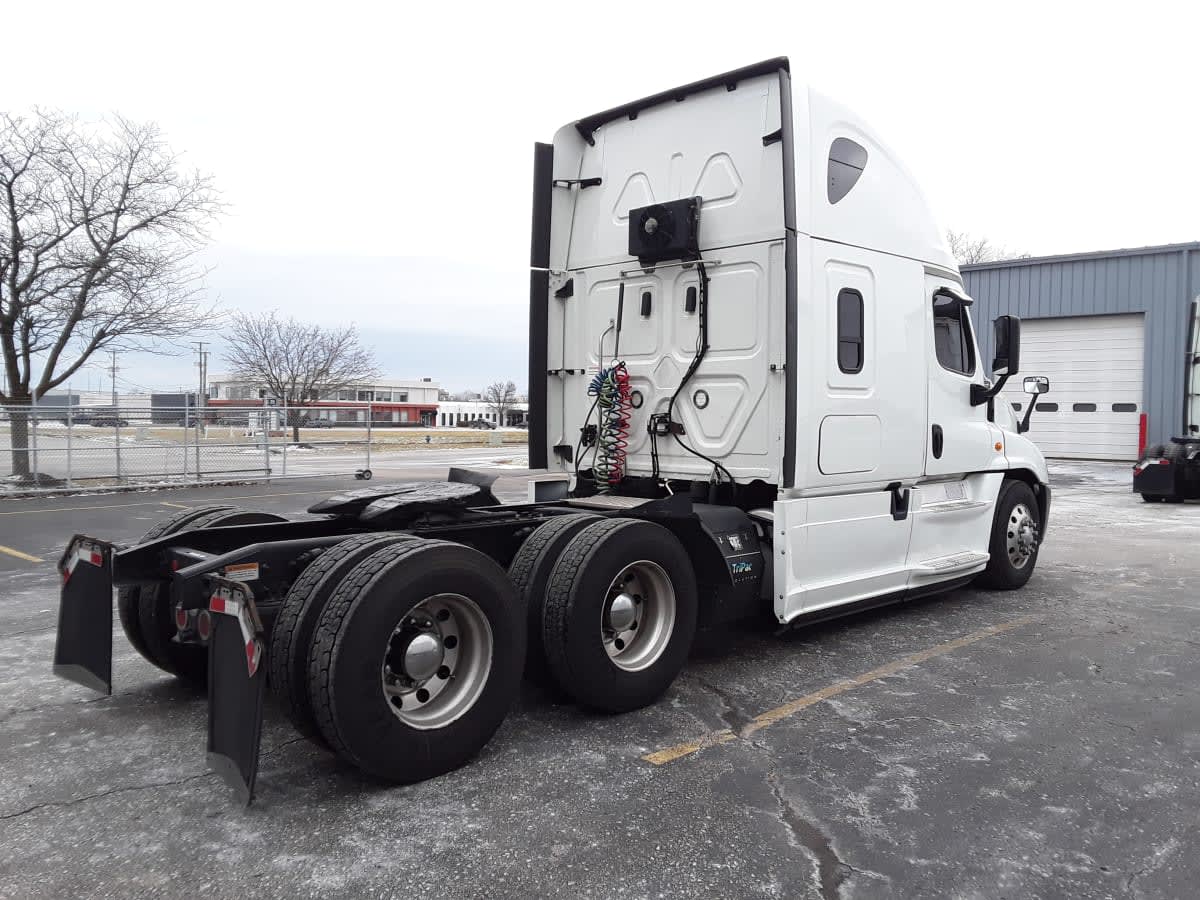 2020 Freightliner - image 4