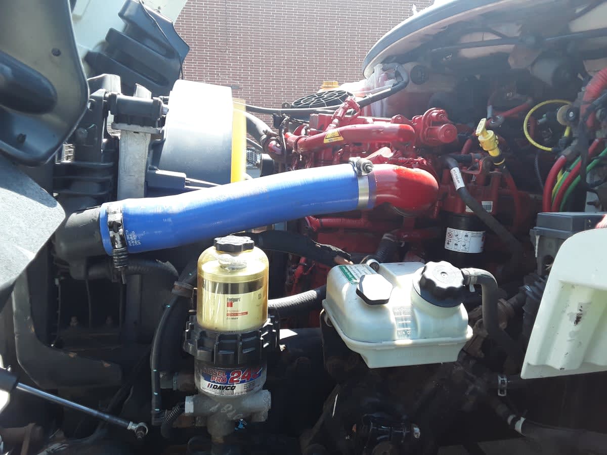 2020 Freightliner/Mercedes M2 106 245723