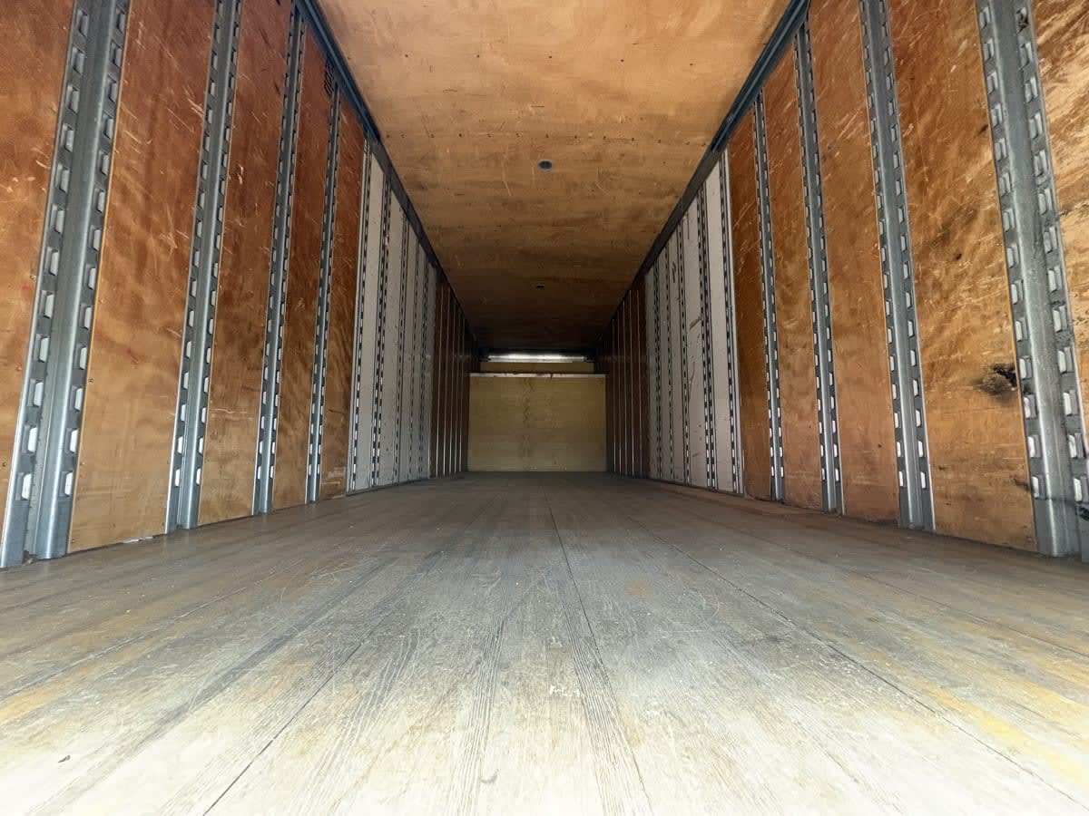 2020 Freightliner/Mercedes M2 106 246136