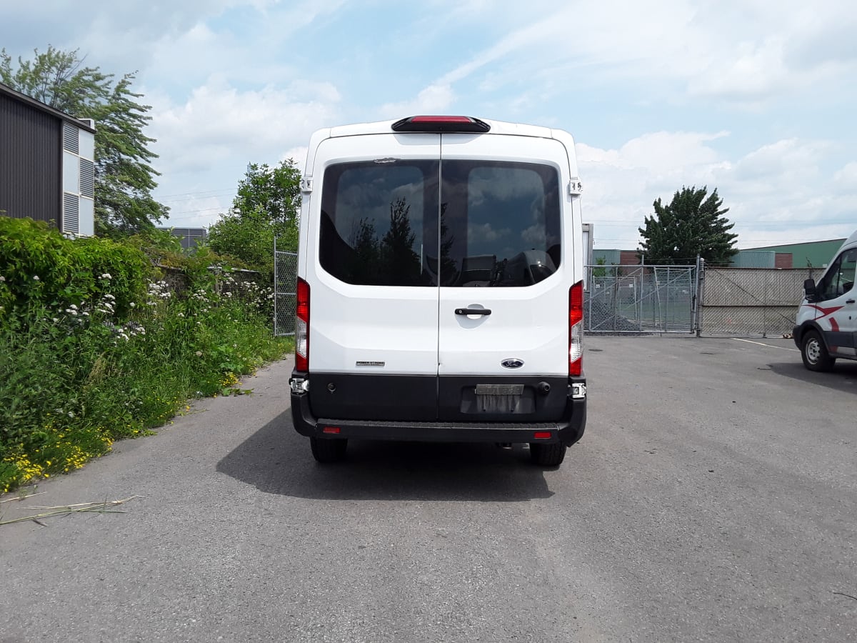 2019 Ford Motor Company TRANSIT 250 MED ROOF 246221