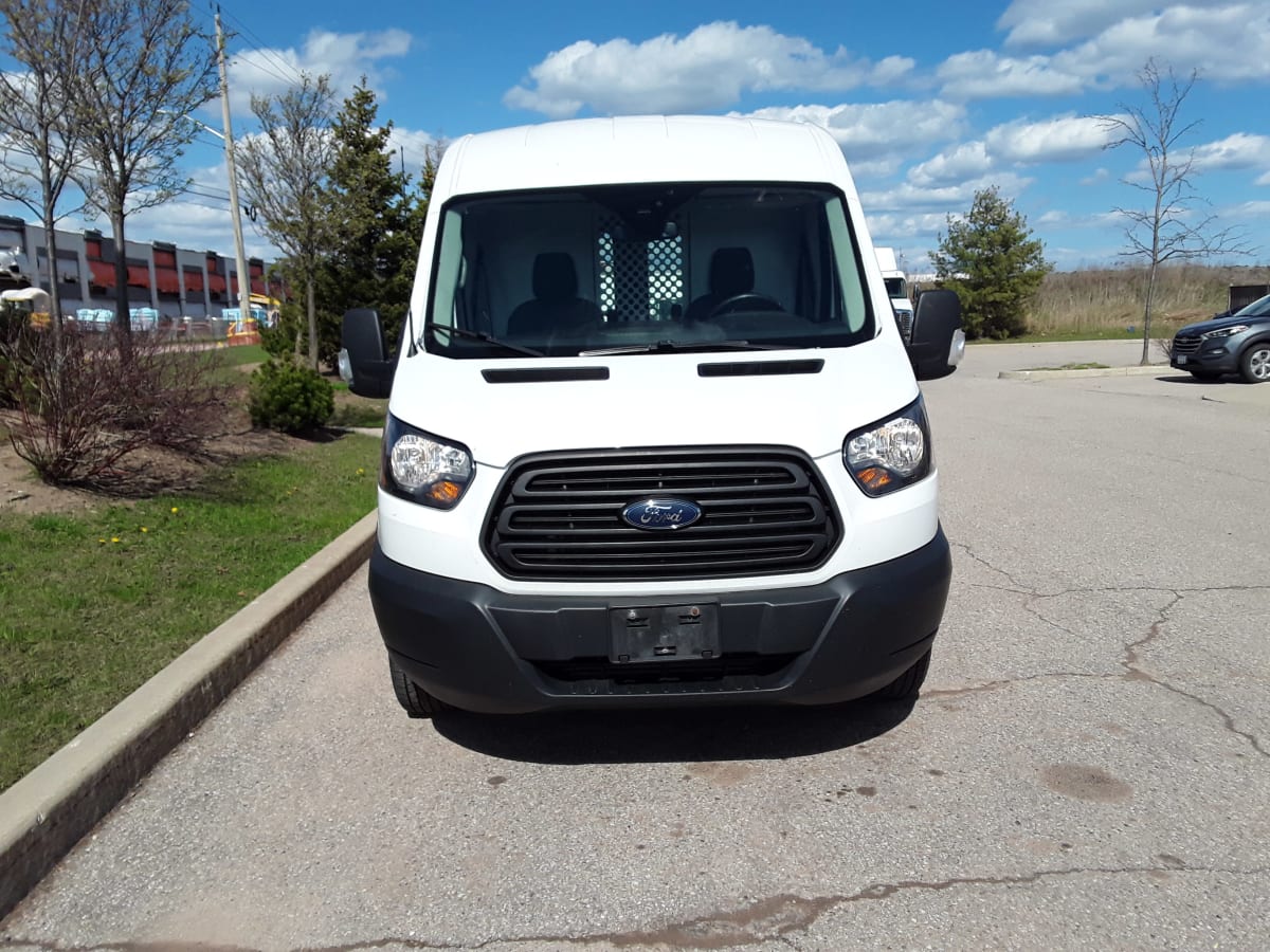 2019 Ford Motor Company TRANSIT 250 MED ROOF 246235