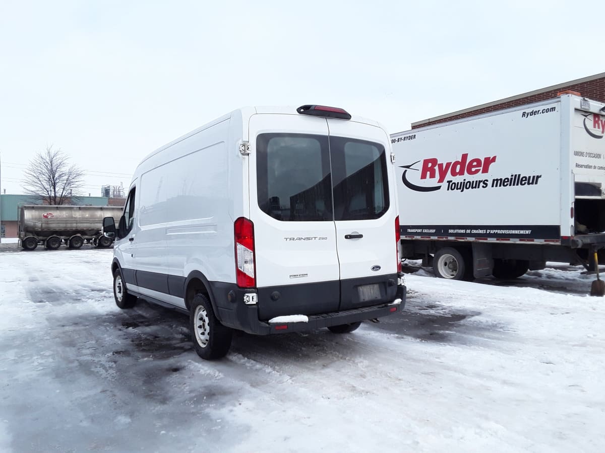 2019 Ford Motor Company TRANSIT 250 HI ROOF 246237