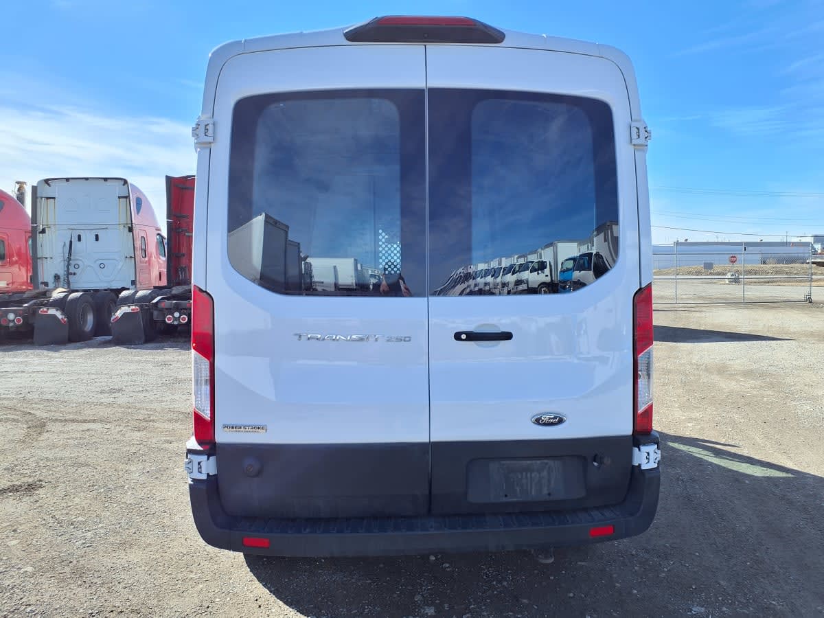 2019 Ford Motor Company TRANSIT 250 MED ROOF 246268