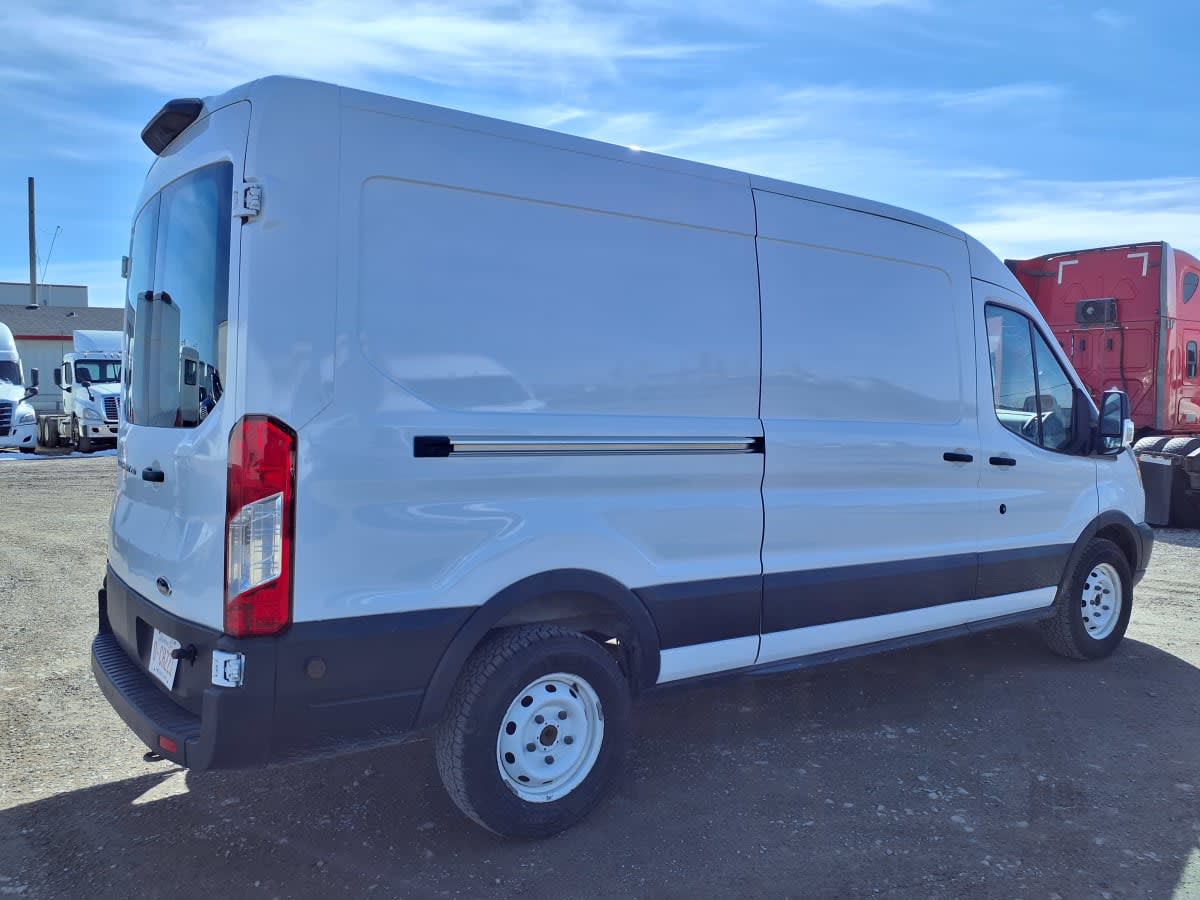 2019 Ford Motor Company TRANSIT 250 MED ROOF 246268