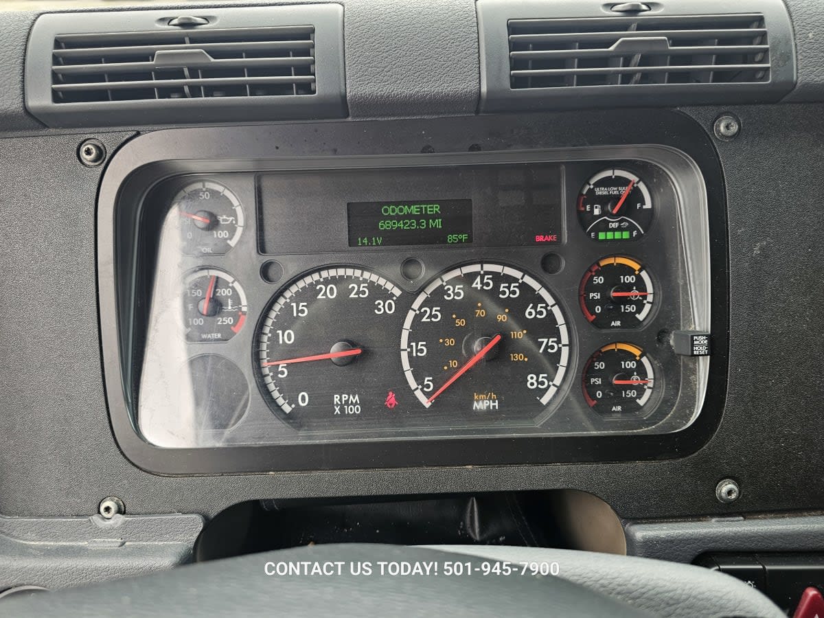 2020 Freightliner - image 12