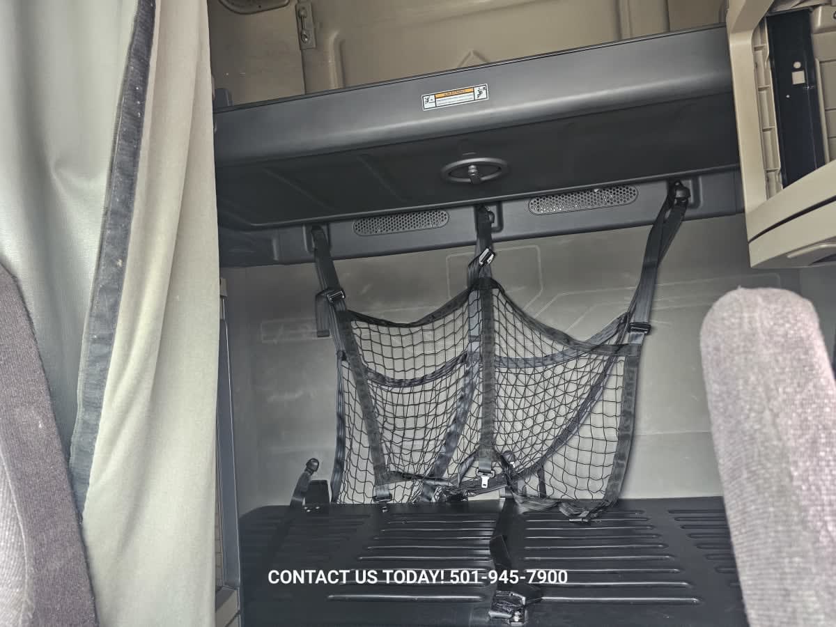 2020 Freightliner - image 8