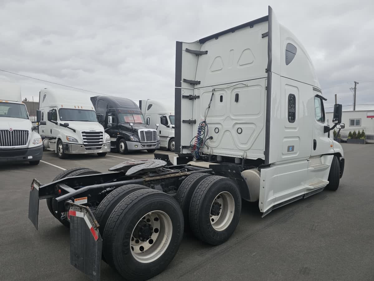 2020 Freightliner CASCADIA 125 246316