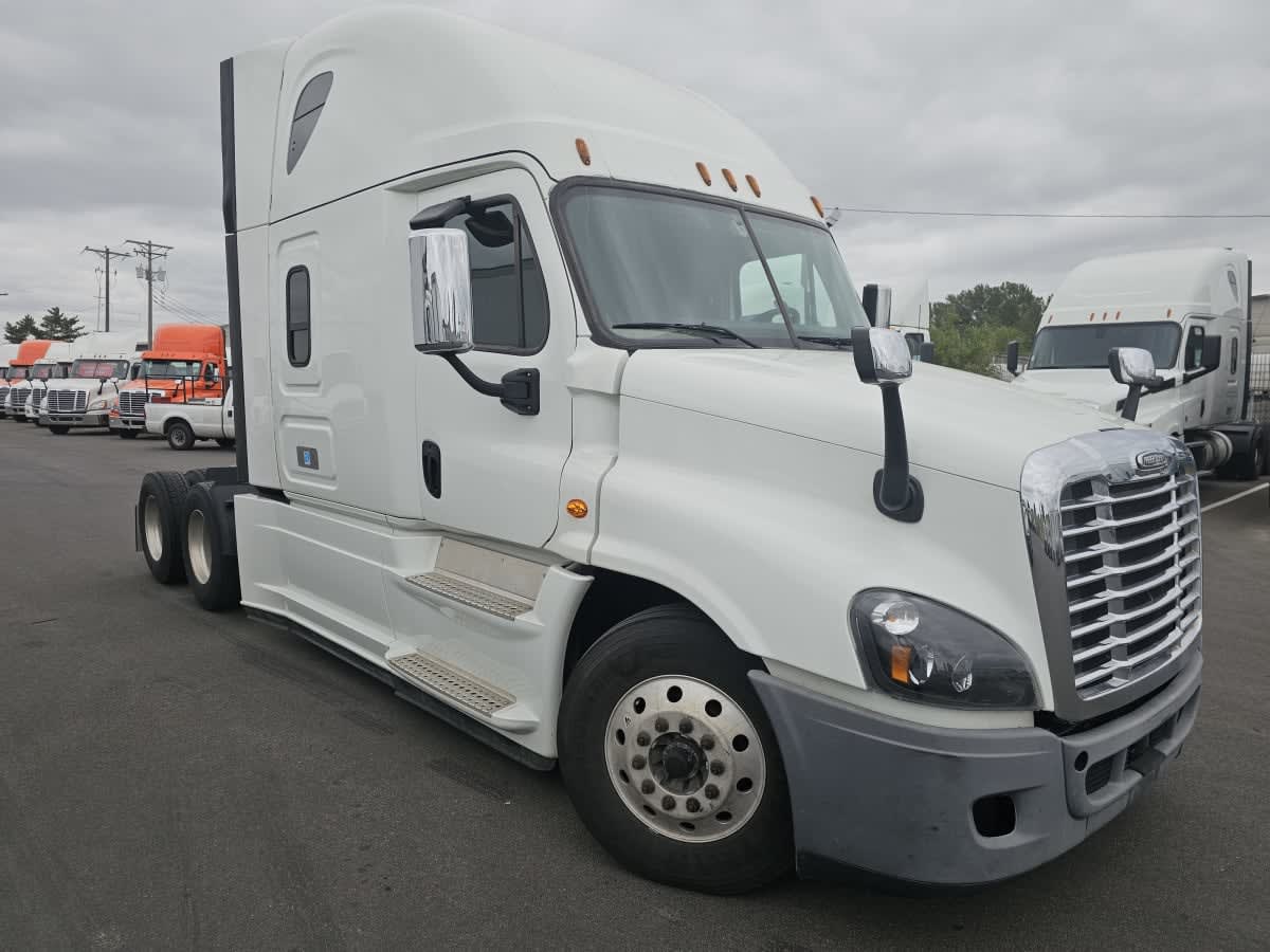 2020 Freightliner CASCADIA 125 246316