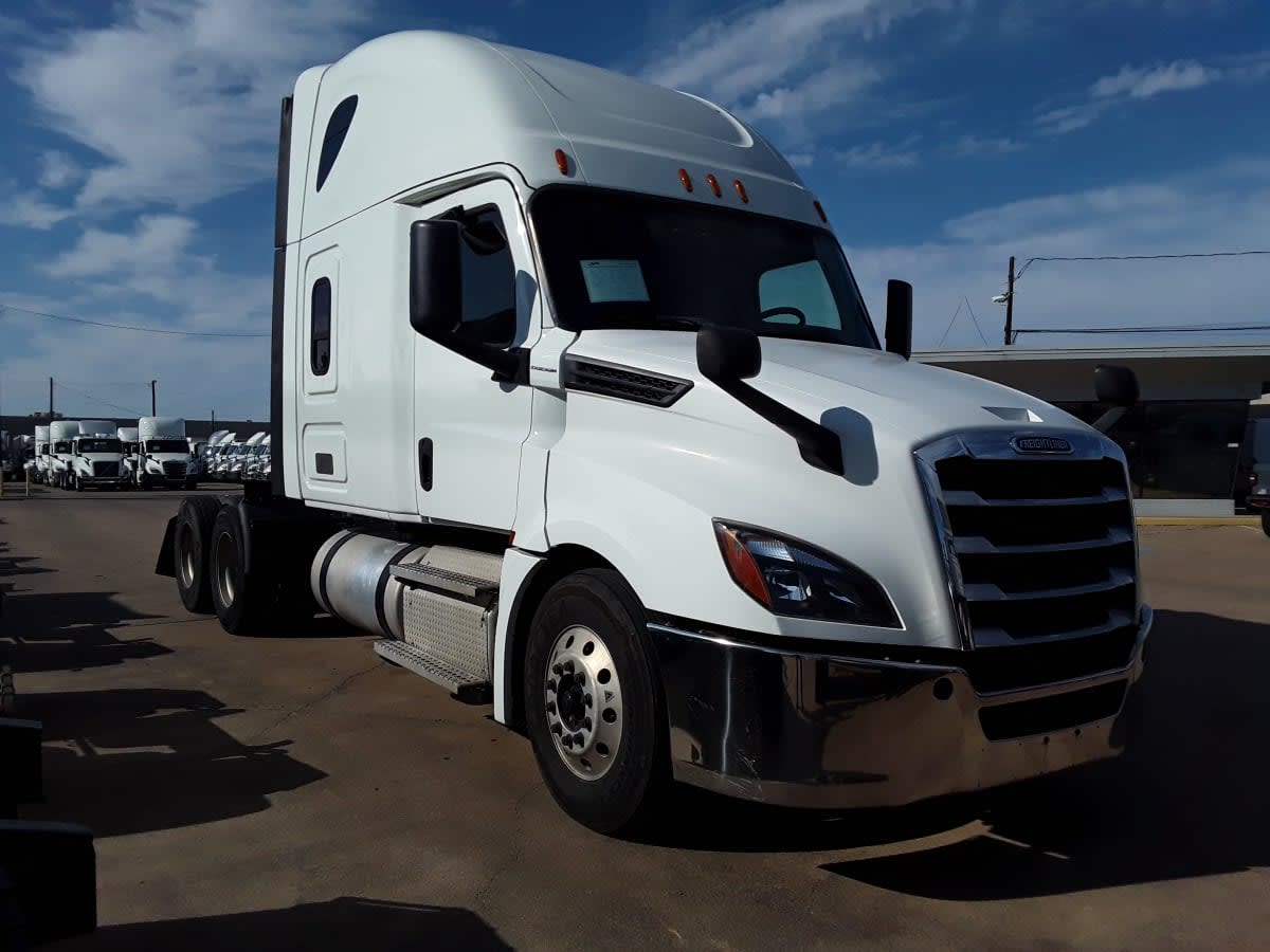 2020 Freightliner - image 3