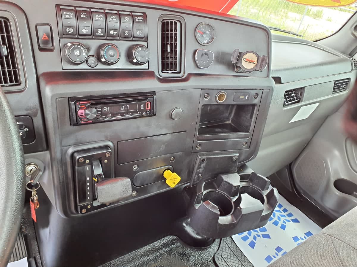 2020 Navistar International MV607 (4X2) 246810