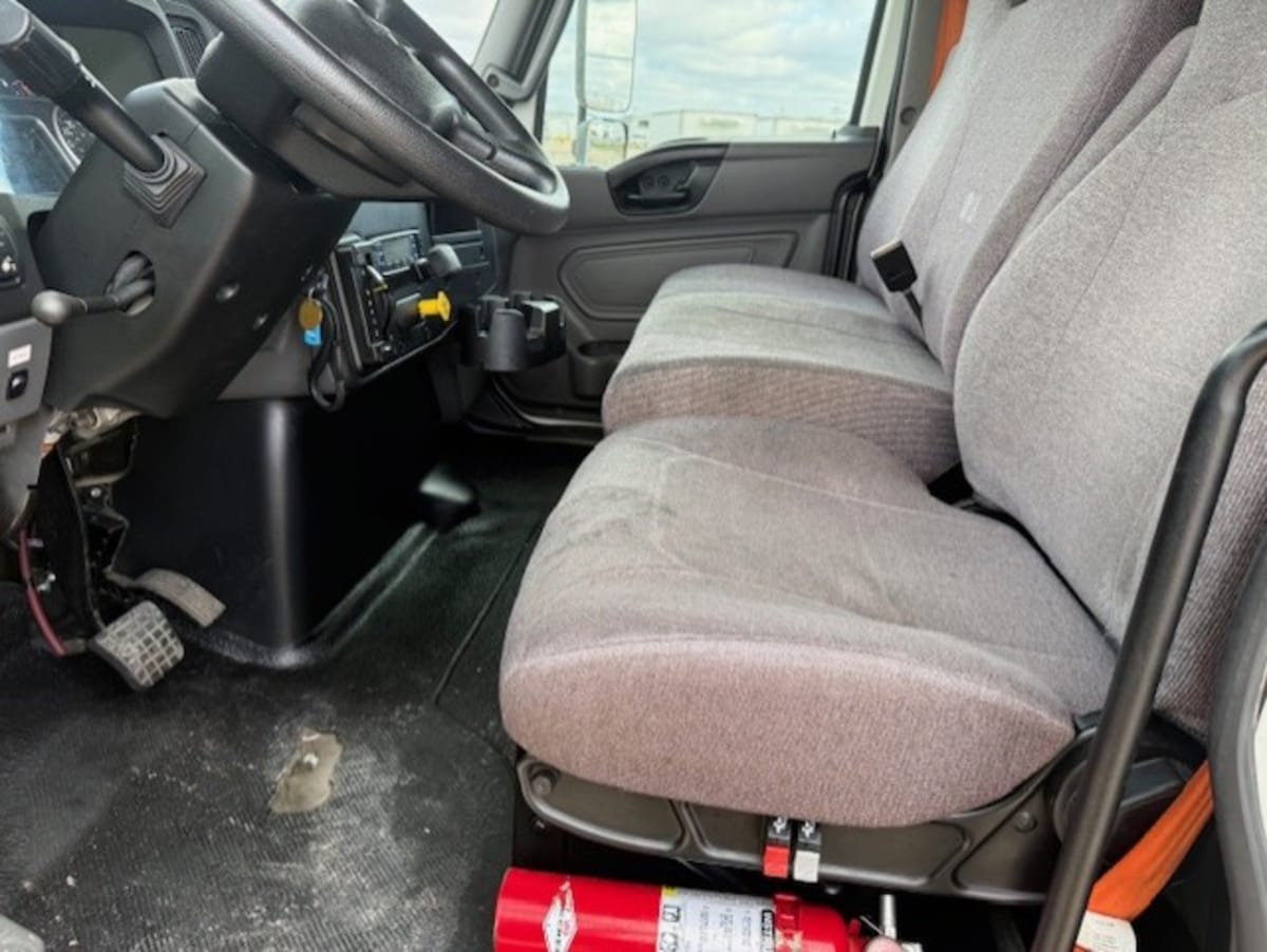 2020 Navistar International MV607 (4X2) 247086