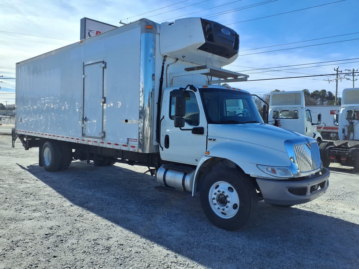 2020 Navistar International MV607 (4X2) 247125