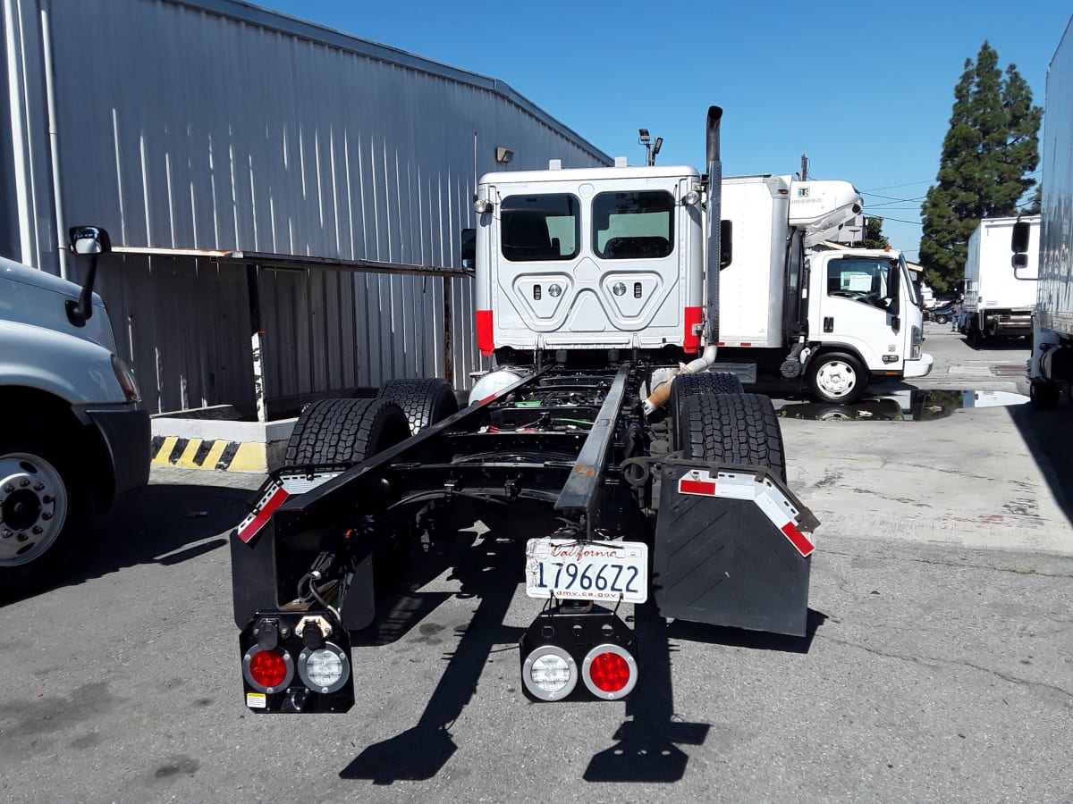 2020 Freightliner/Mercedes NEW CASCADIA 116 247422