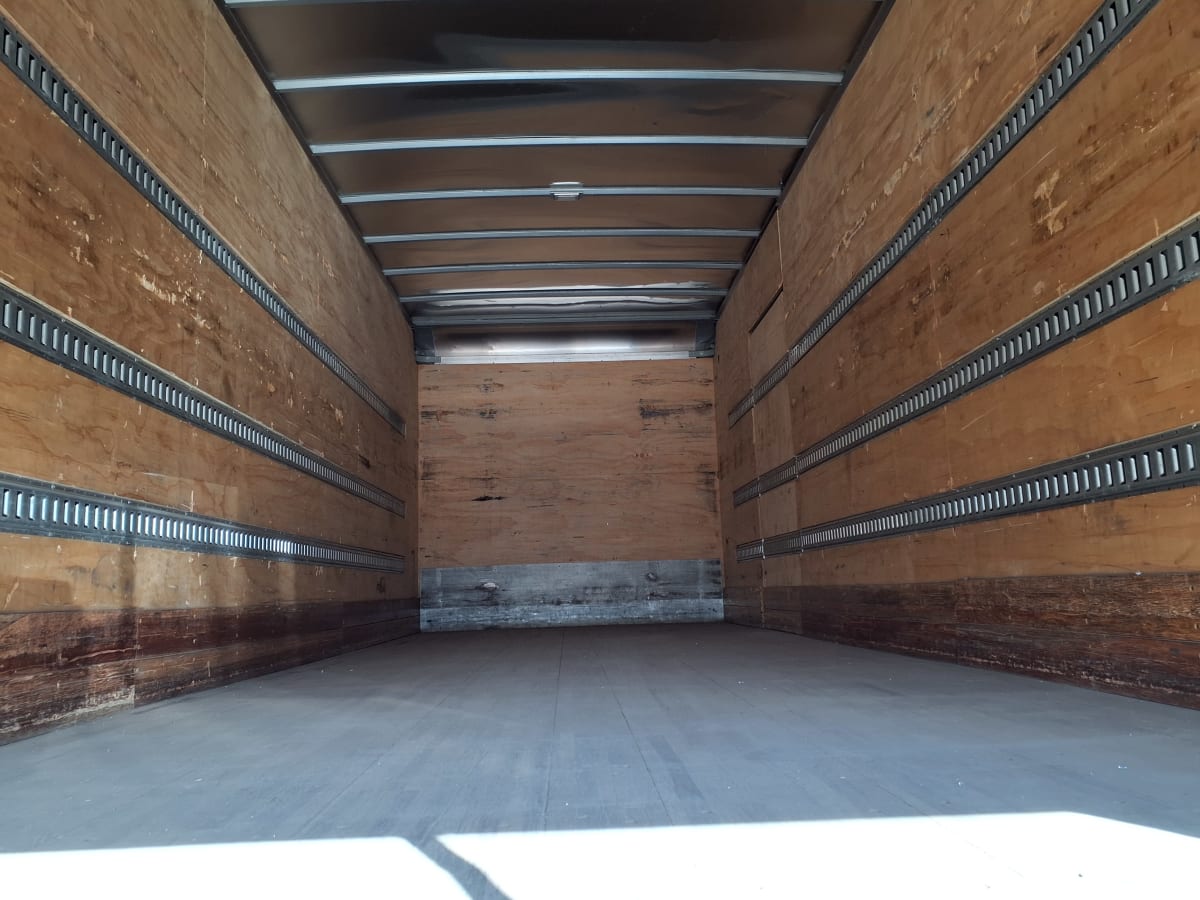 2020 Freightliner/Mercedes M2 106 247448