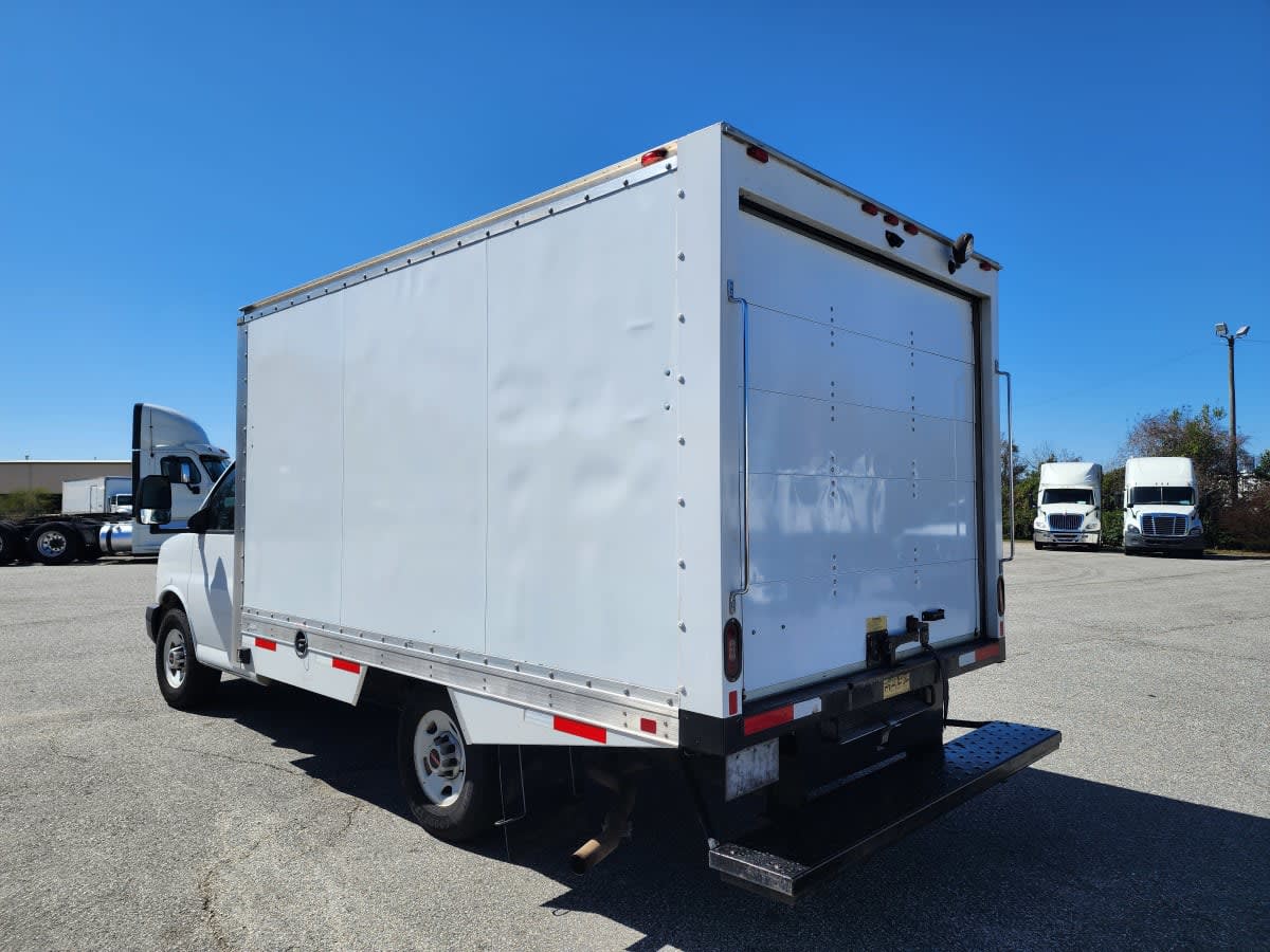 2019 General Motors Corp. SAVANA 3500 247485