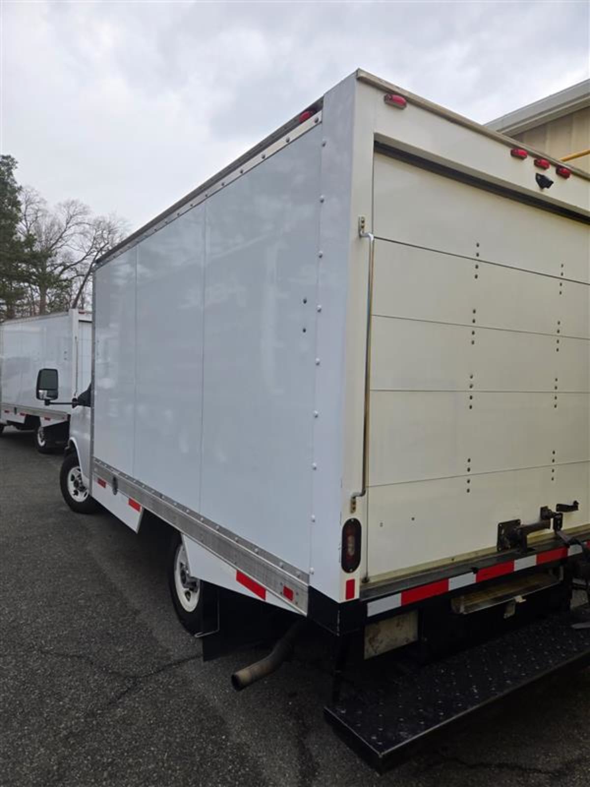 2019 General Motors Corp. SAVANA 3500 247486