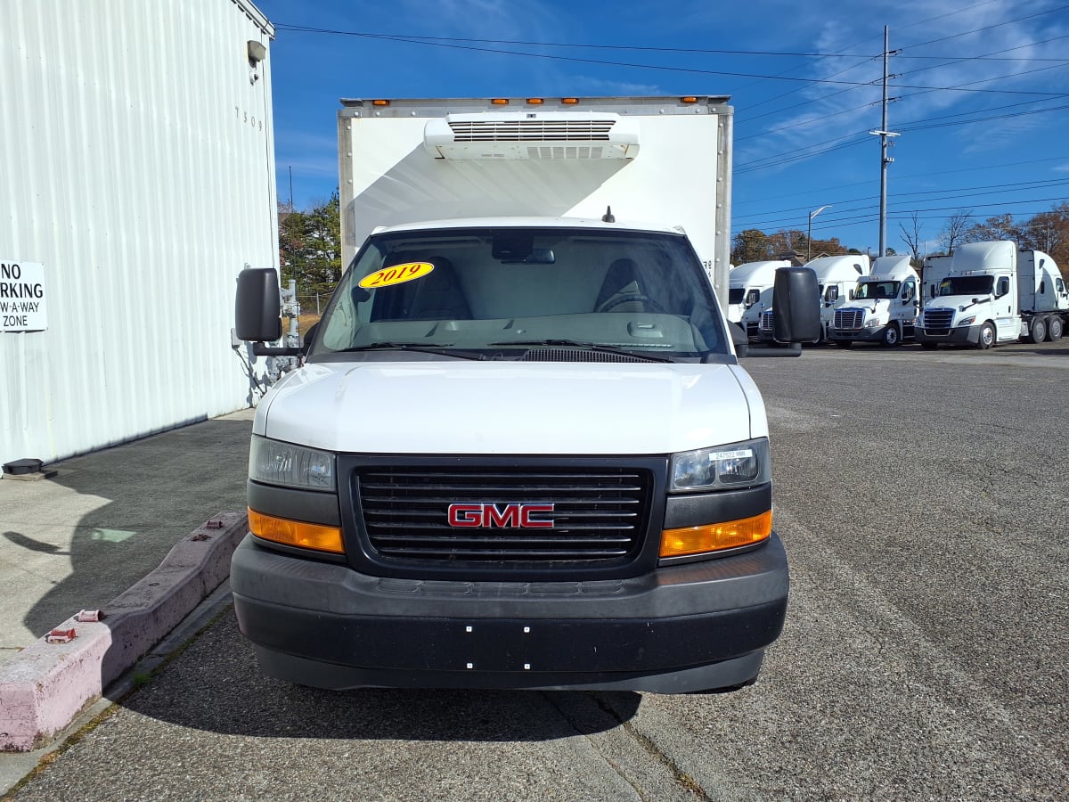 2019 General Motors Corp. SAVANA 3500 247522