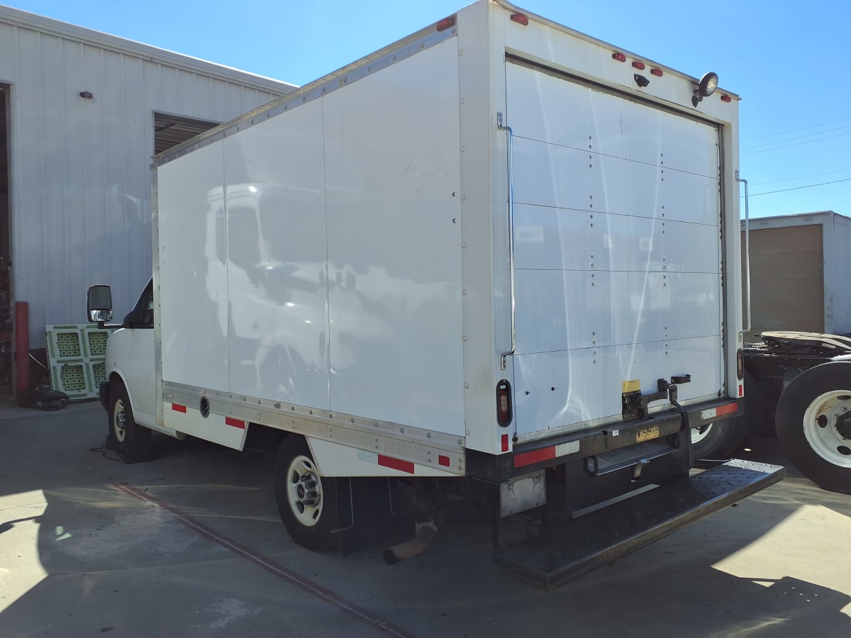 2019 General Motors Corp. SAVANA 3500 247523