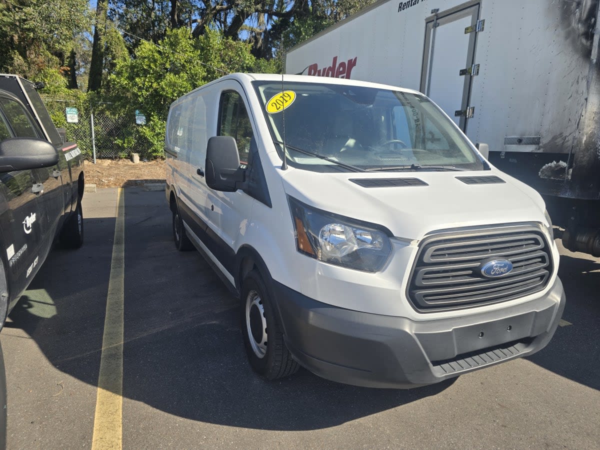 2019 Ford Motor Company TRANSIT 250 247555
