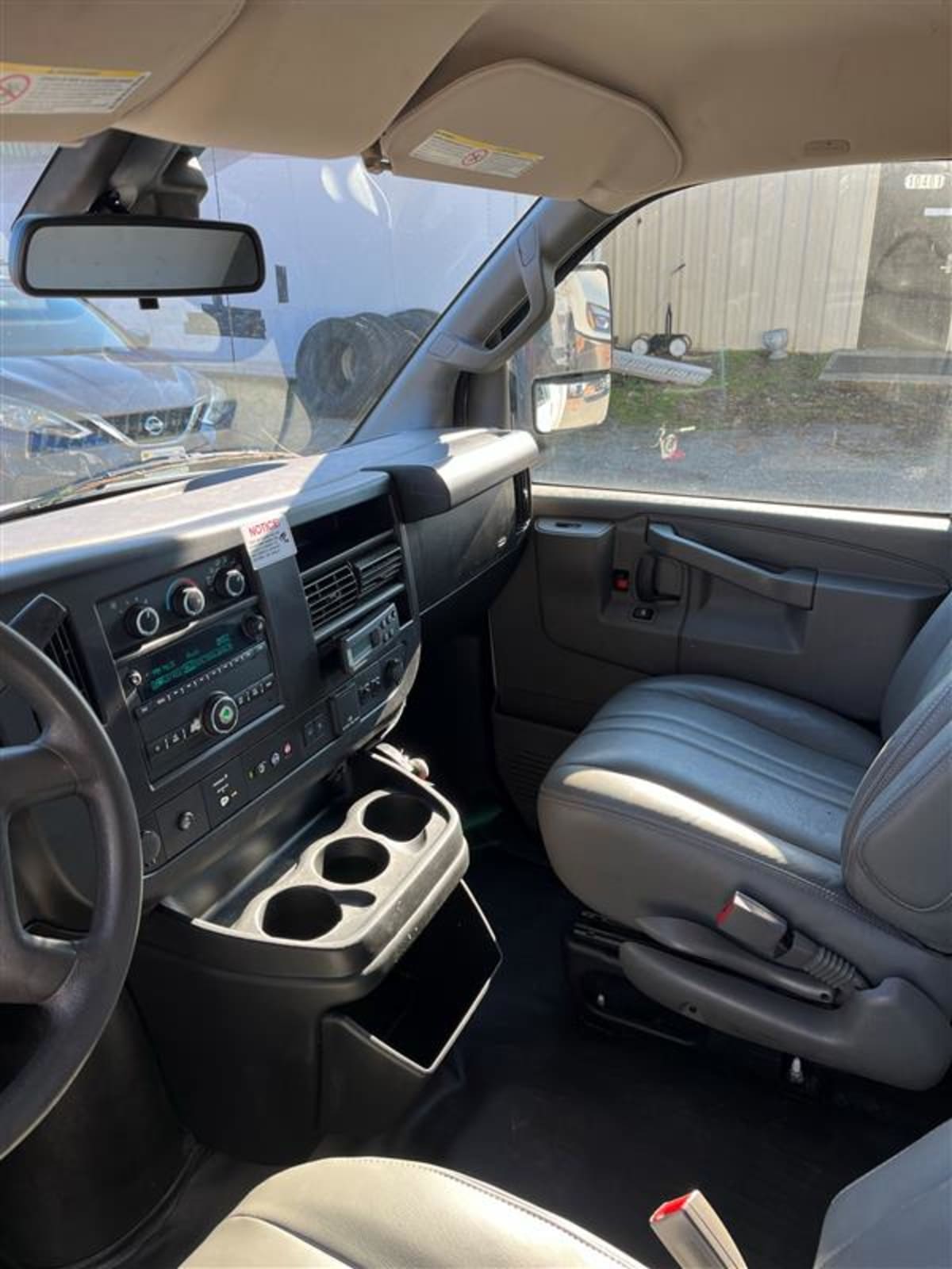 2019 General Motors Corp. SAVANA 3500 247603