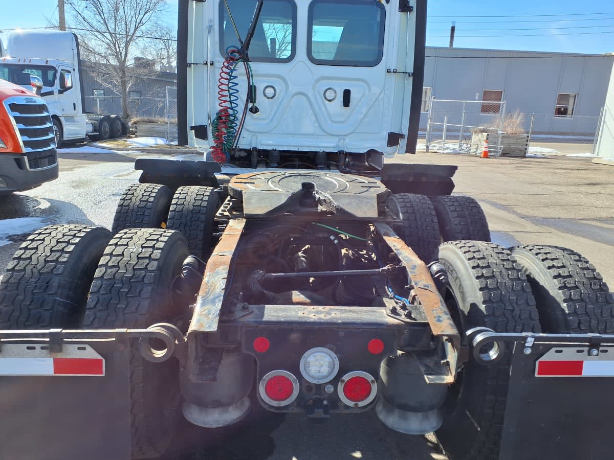 2020 Freightliner/Mercedes NEW CASCADIA 116 247698