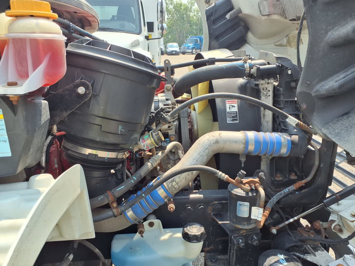 2020 Freightliner M2 106 247932