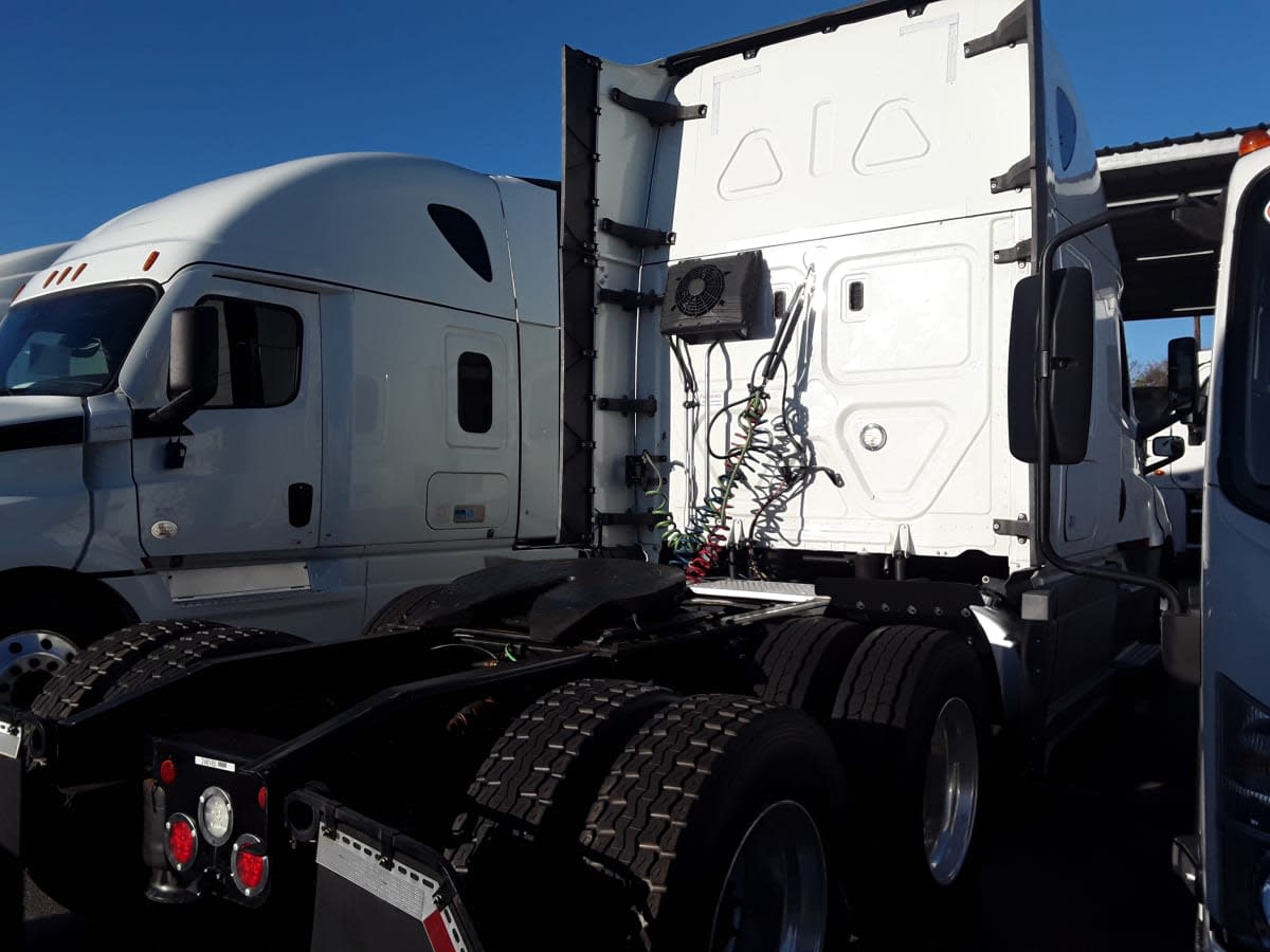 2020 Freightliner - image 7