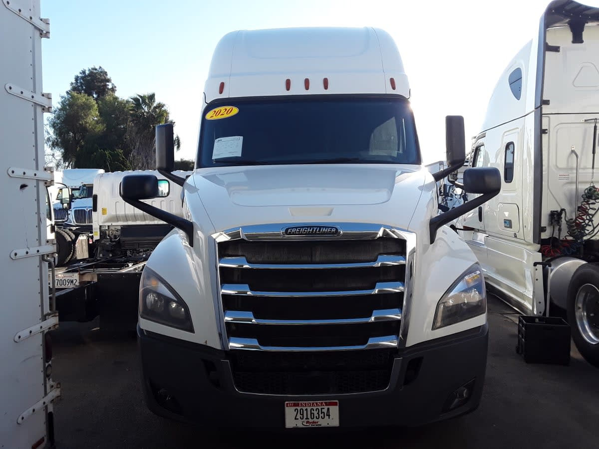 2020 Freightliner - image 3