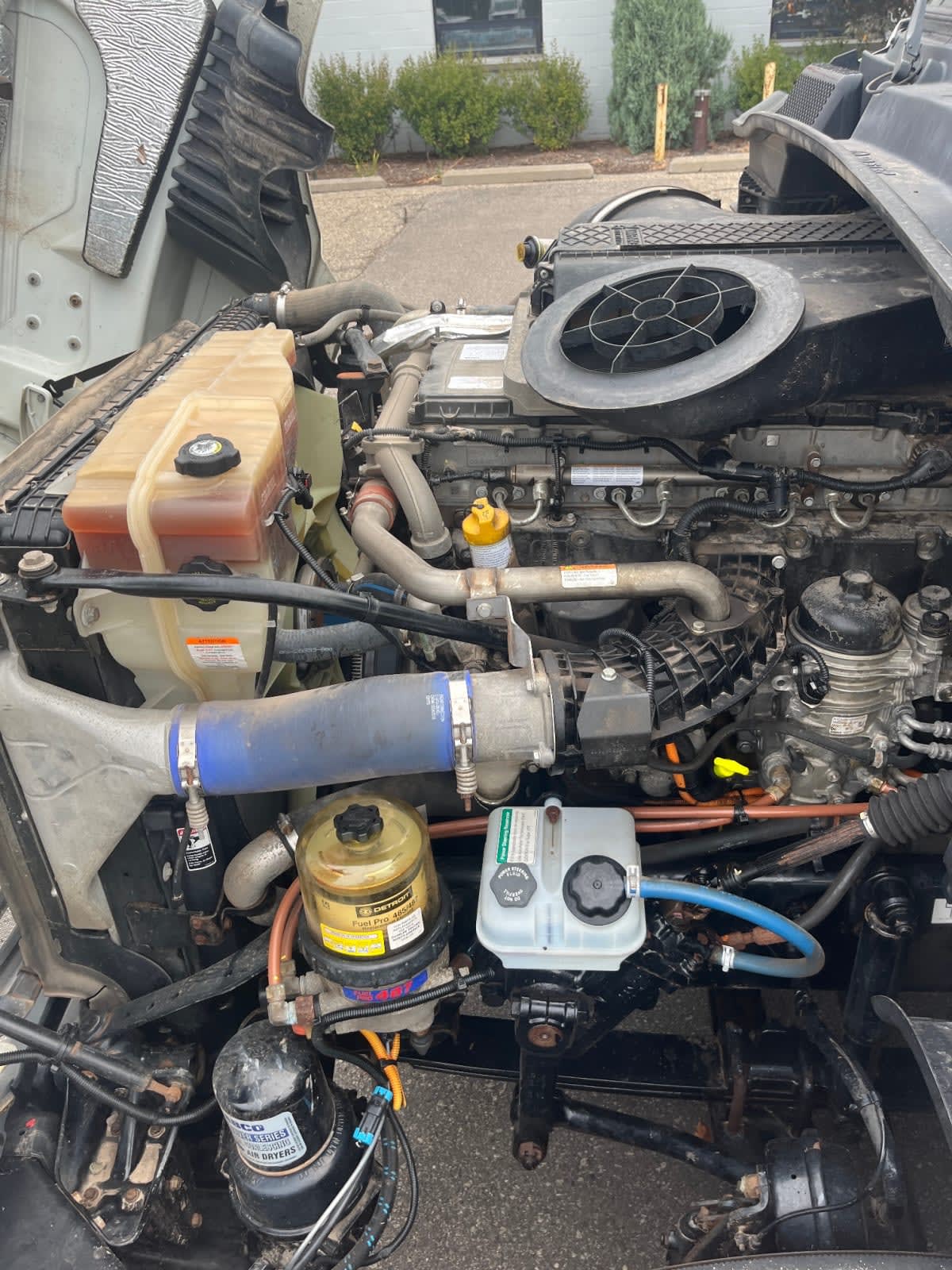 2020 Freightliner Cascadia in Minneapolis, MN — photo 8