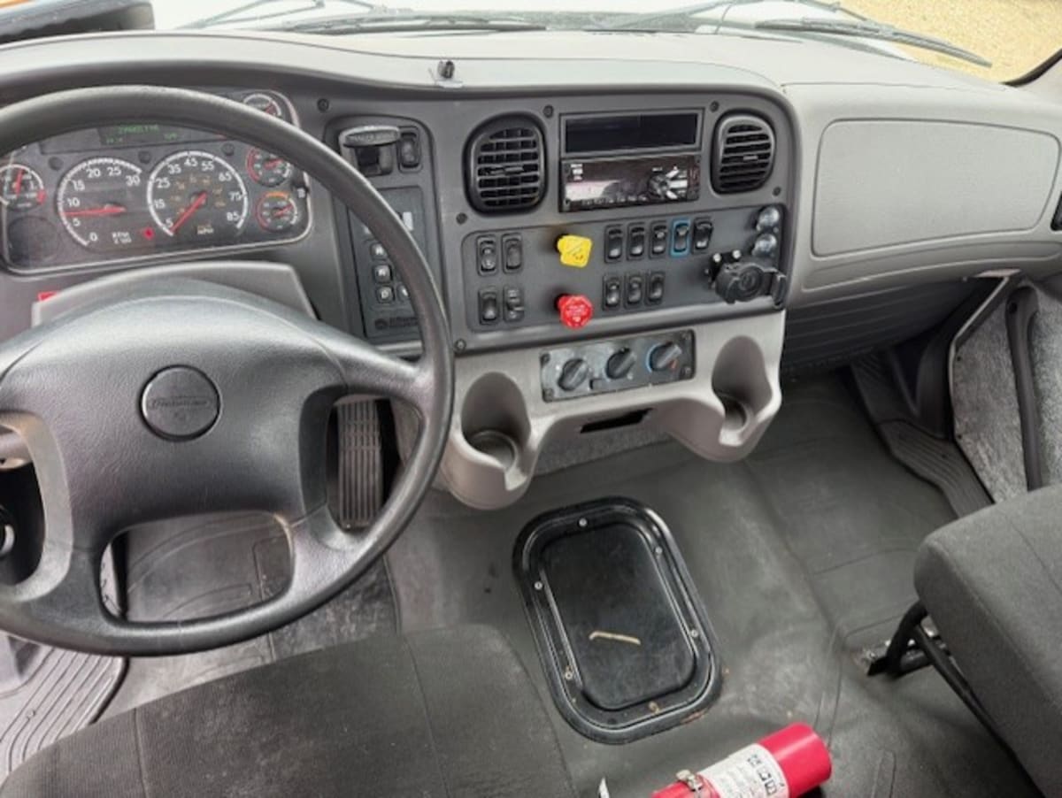 2020 Freightliner M2 112 in Converse, TX — photo 7
