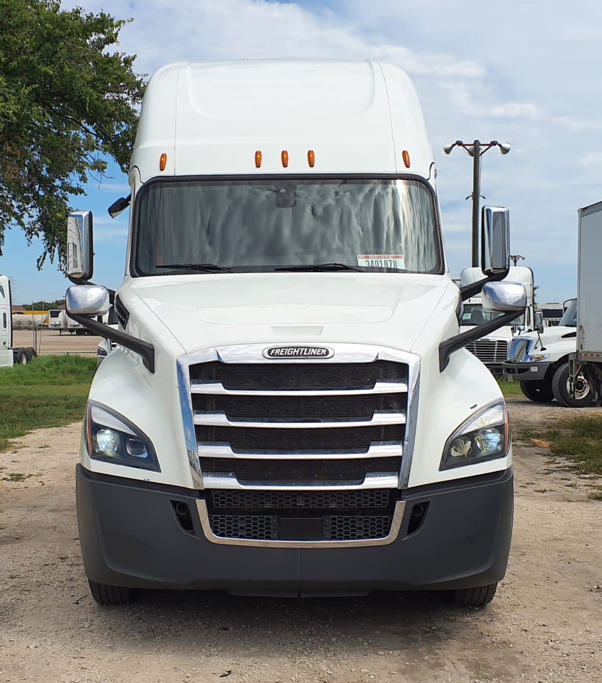 2020 Freightliner Cascadia in Converse, TX — photo 2