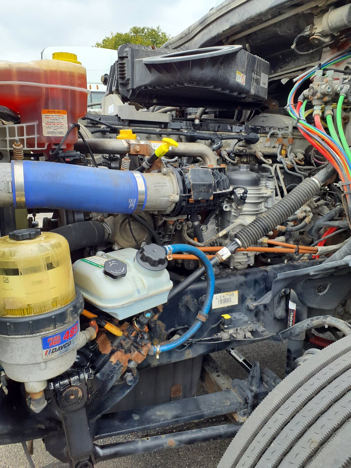 2020 Freightliner Cascadia in Oak Creek, WI — photo 8