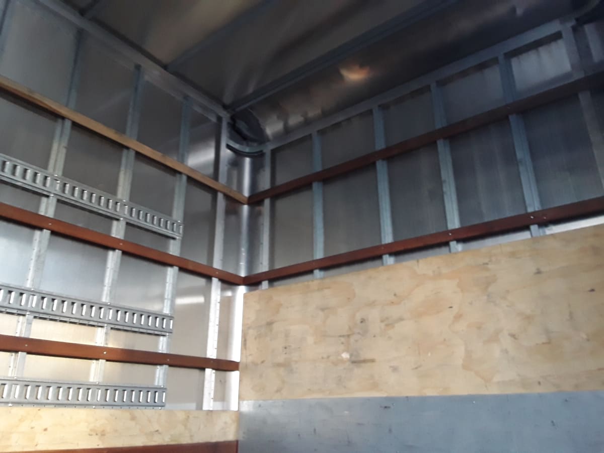 2020 Freightliner/Mercedes M2 106 249031